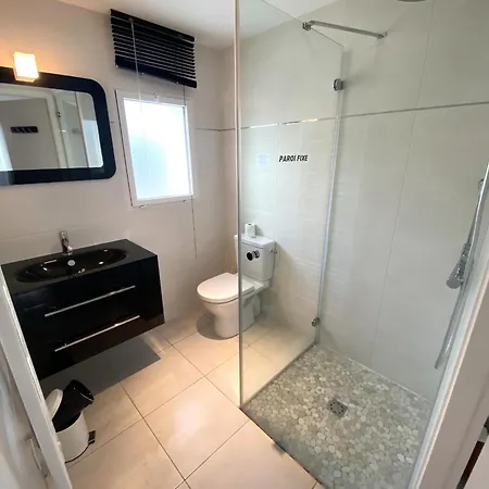 Hébergement de vacances Maison Neuve Avec Terrasse - 600m De La Plage, Parking, Wifi, Et Equipements Modernes A - Fr-1-22-301