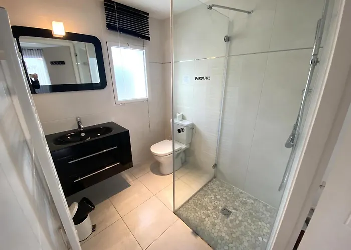 Vakantiehuis Maison Neuve Avec Terrasse - 600m De La Plage, Parking, Wifi, Et Equipements Modernes A - Fr-1-22-301